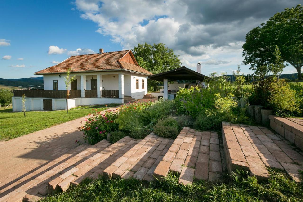 Csenger Vendeghazak Apartment Matraverebely Exterior foto